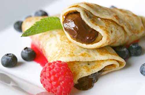 Crepes come in all sizes and flavours, depending on your personal preference but Nutella crepes are among the most popular.
