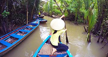 boat ride through mekong delta river